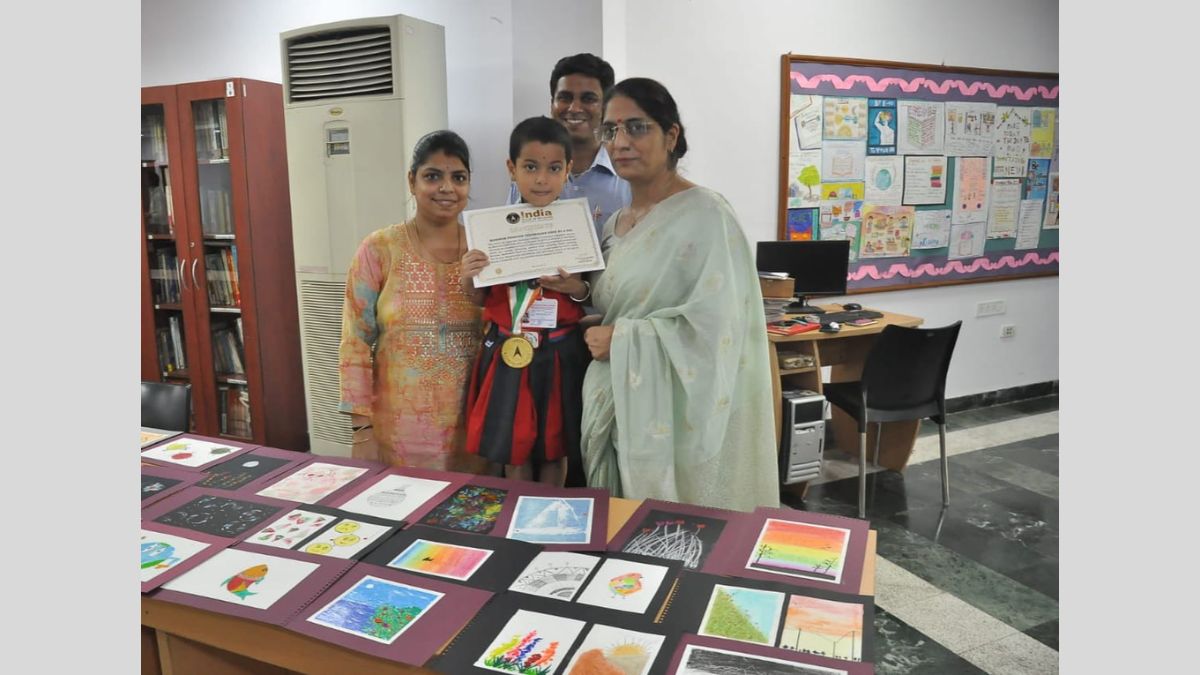 AM/NS International School student Meera Vasan in India Book of Records